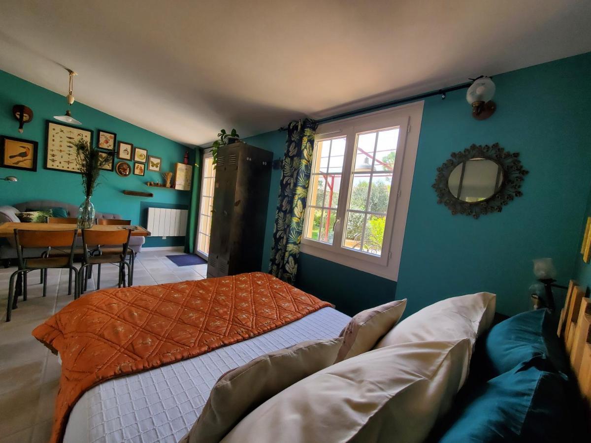 La Dolce Vita - Studio Dans Propriete Avec Piscine Montpeyroux  Exteriör bild